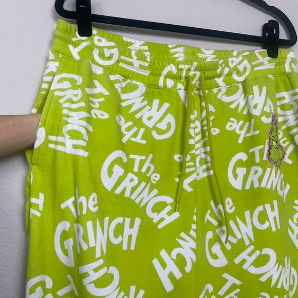 The Grinch Green Wide Leg Lounge Pants Sweatpants Pajamas Graphic Detail Size XL - Picture 3 of 5
